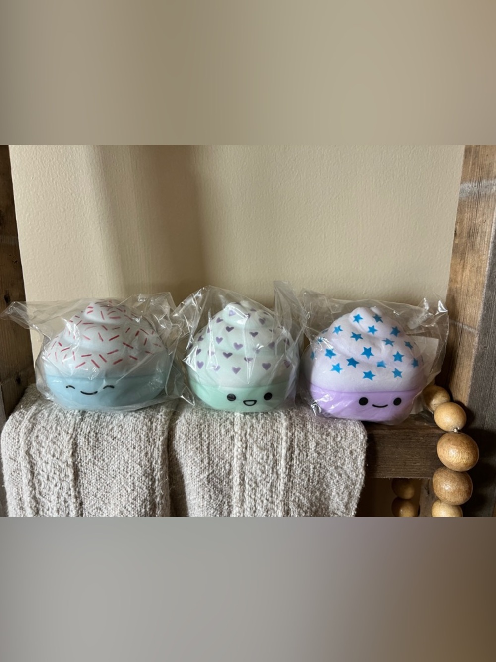 Viral Squishy Cupcake sand squishy Trio - blue, green and purple New in bag